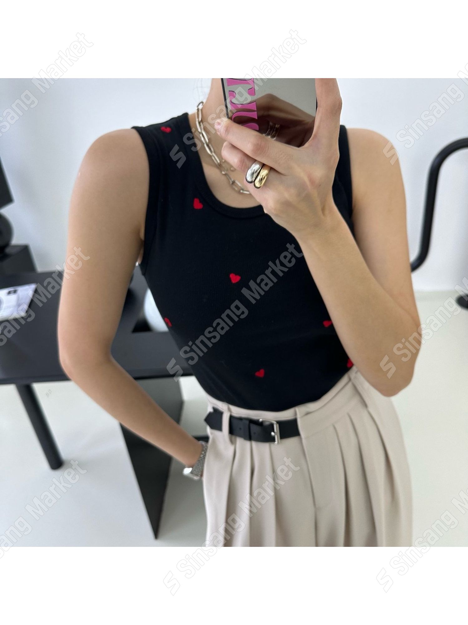 愛心羅文修身背心