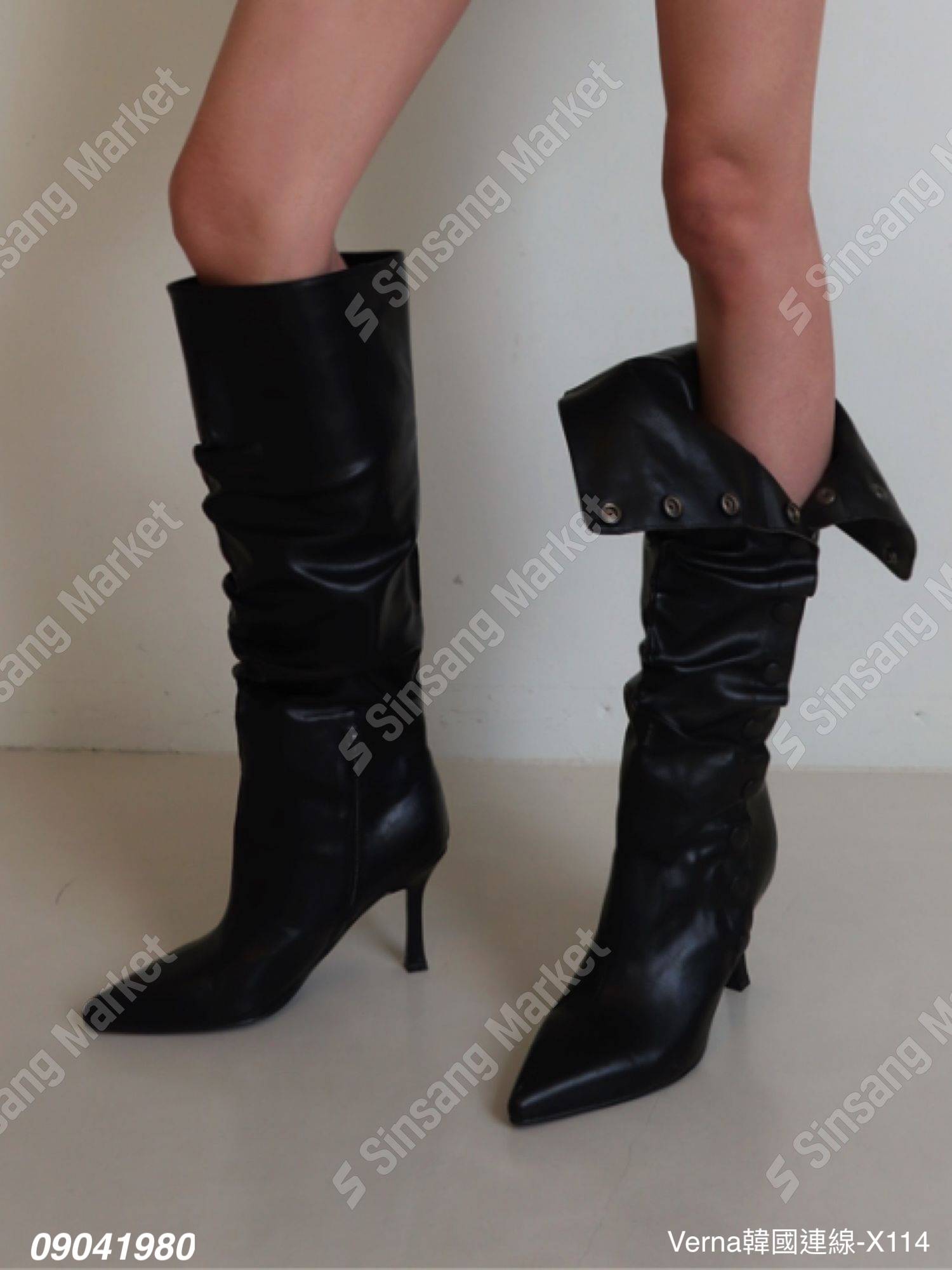 率性翻領抓皺皮革長靴