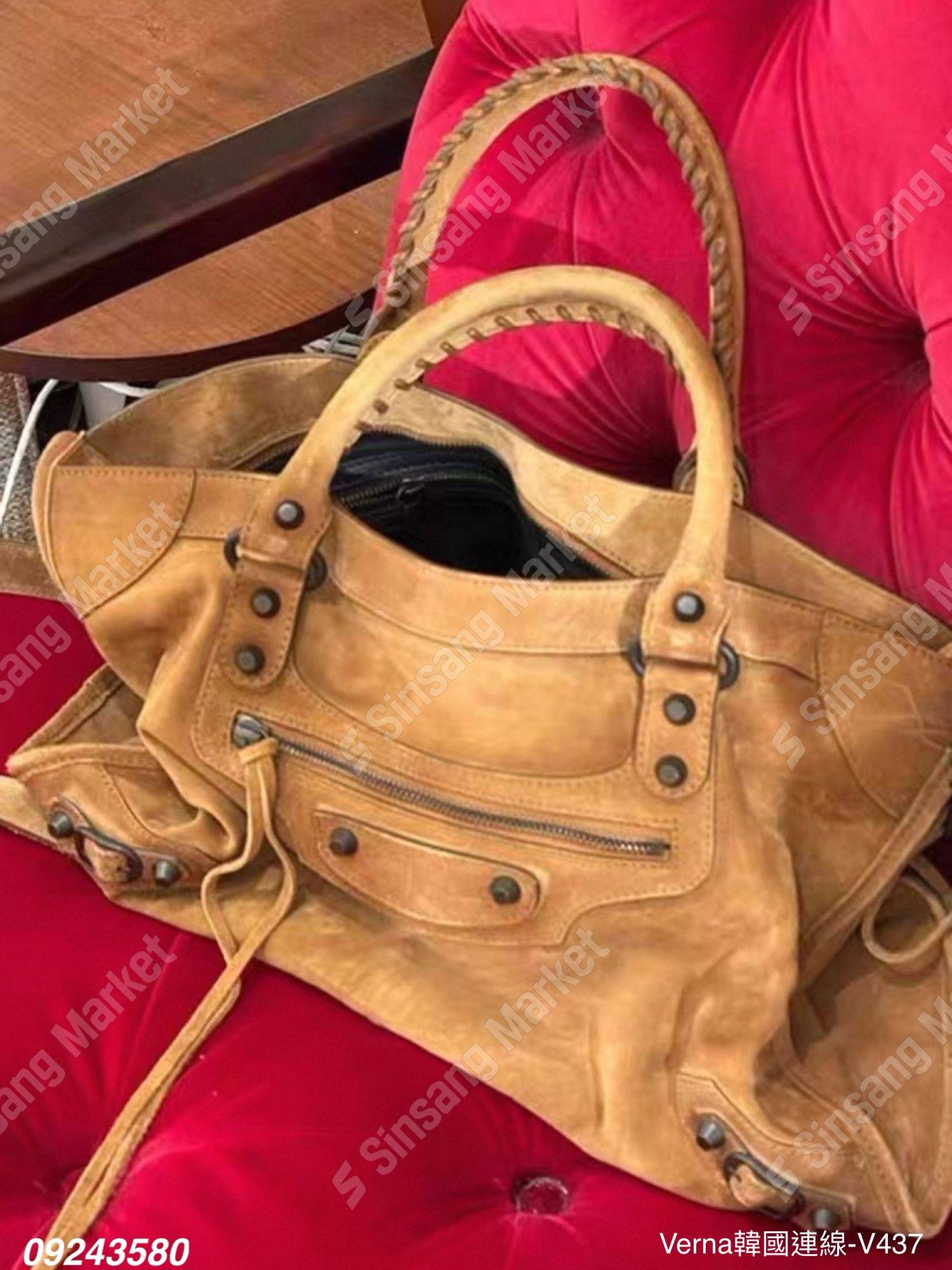 中性帥氣麂皮機車包