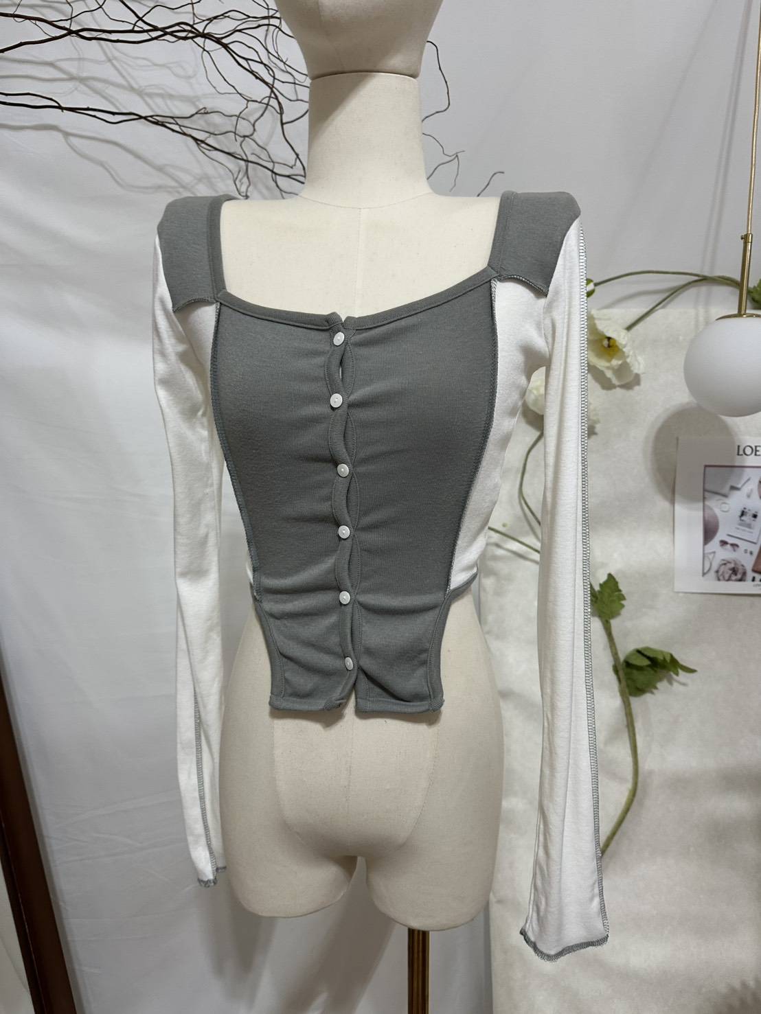 氣質接拼方領排扣修身上衣