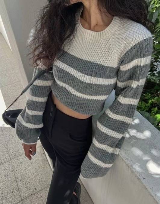 簡約條紋後綁帶針織短版上衣