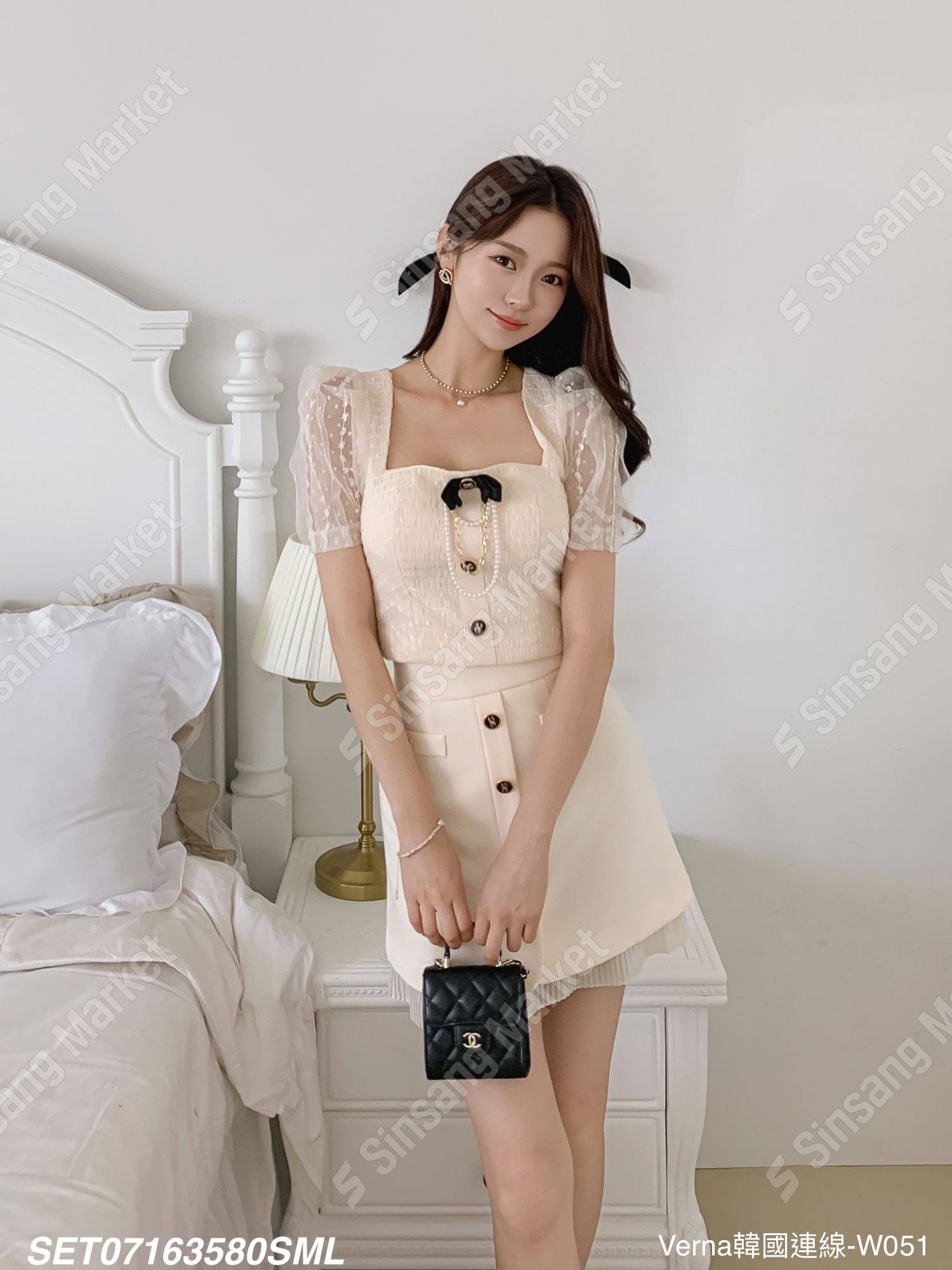 公主蕾絲方領短裙套裝