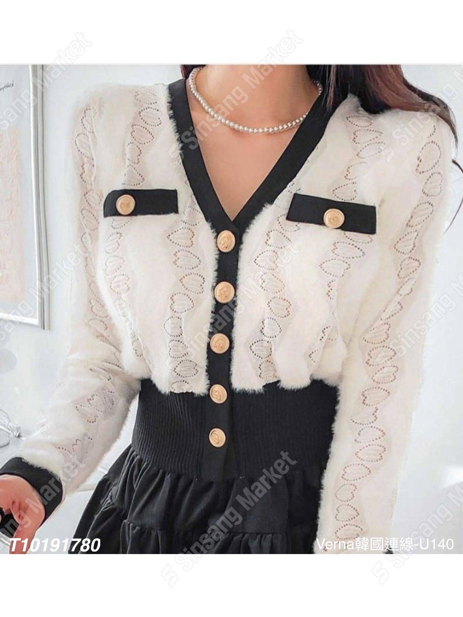 愛心刺繡Ｖ領巾扣上衣