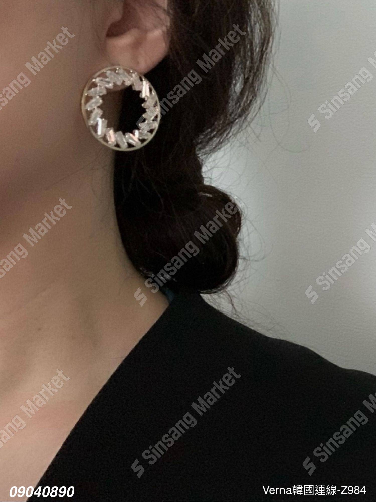 貴氣水鑽鑲邊耳環