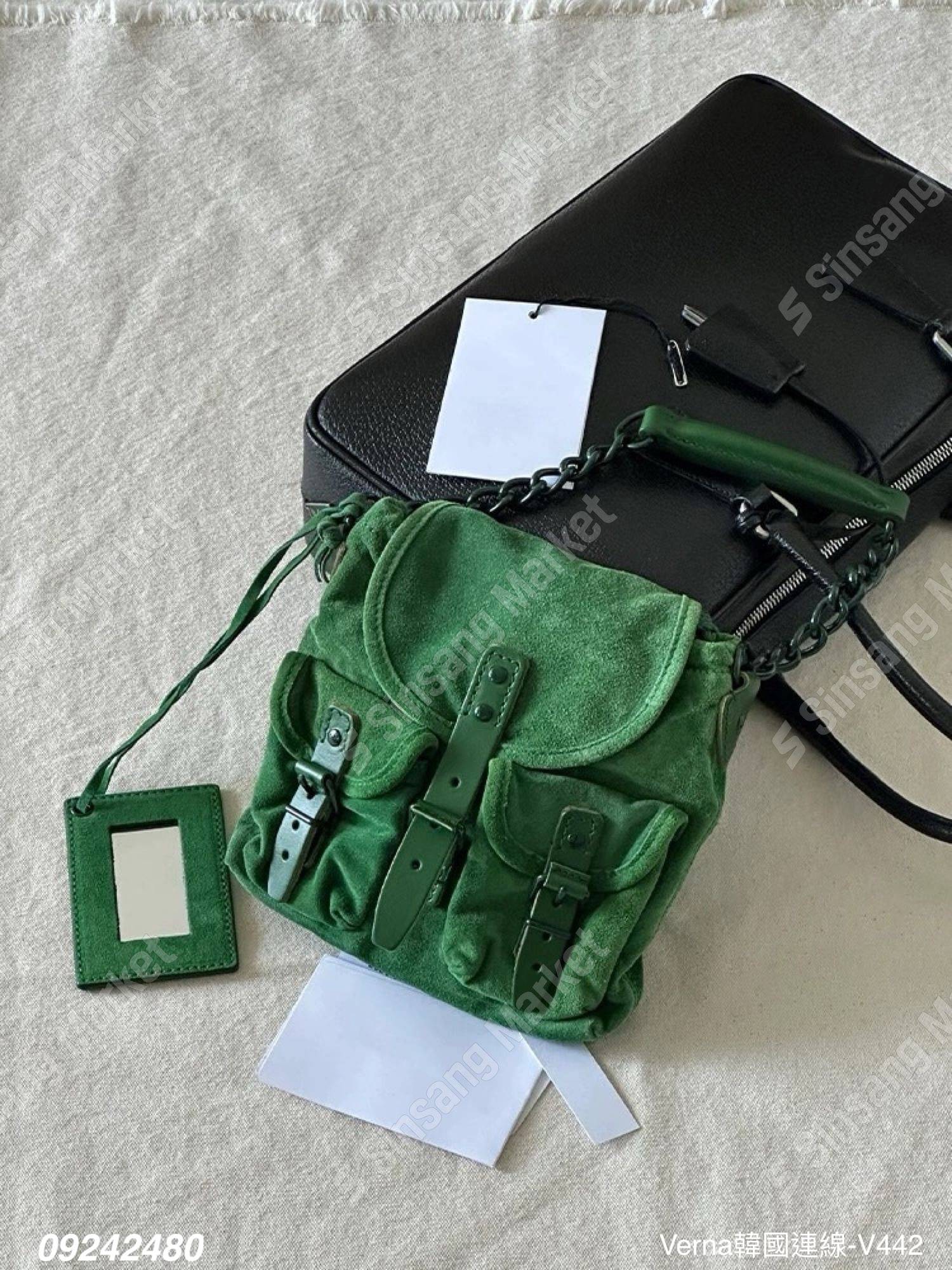 亮采帥氣麂皮小包