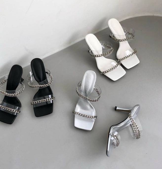 輕熟透明金屬一字帶高跟鞋